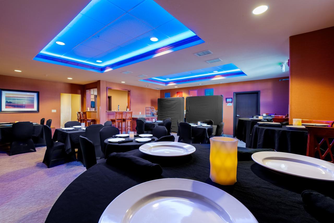 Grand Vista Hotel Parachute Luaran gambar